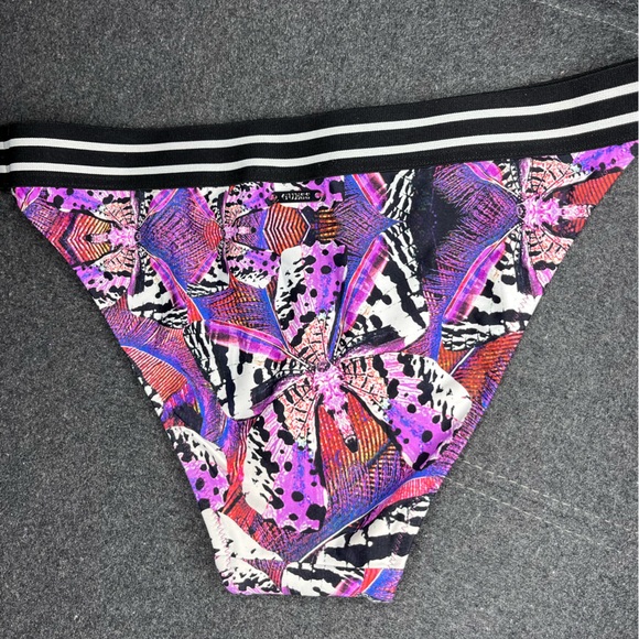 Bikini Bottom from Guess M - Picture 5 of 5